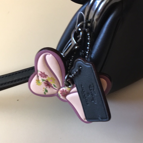 Coach Disney Minnie Mouse Wristlet - Picture 8 of 13